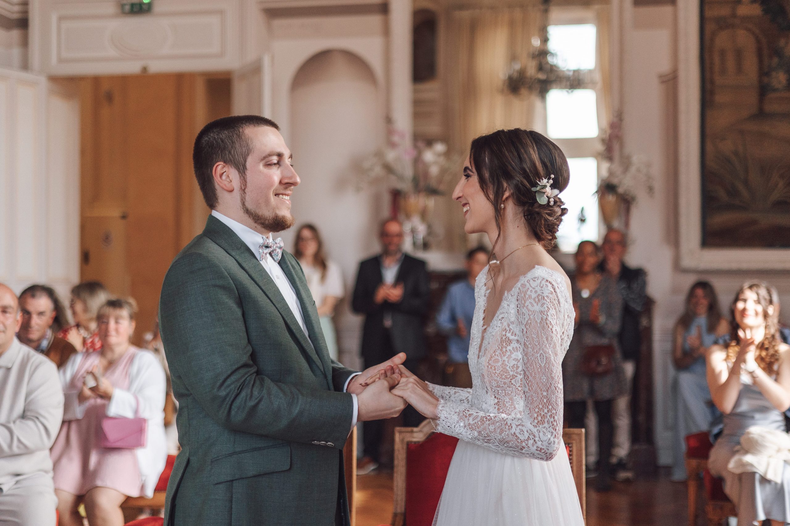 photo du Mariage civil d’Anaëlle et Adrien à la mairie de Tarbes par Sandrine Afonso photographe à tarbes et les hautes pyrénées