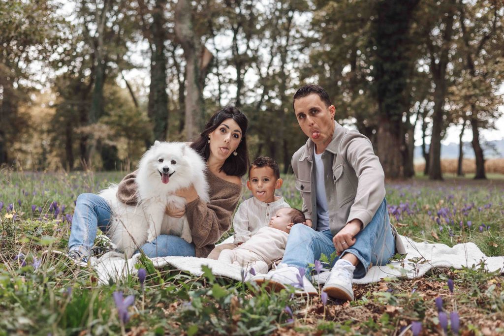 photographe de famille Tarbes, Sandrine Afonso photographe TAP, séance photo Sud-Ouest, photographe professionnel Pau tarbes Une séance photo naturelle en extérieu