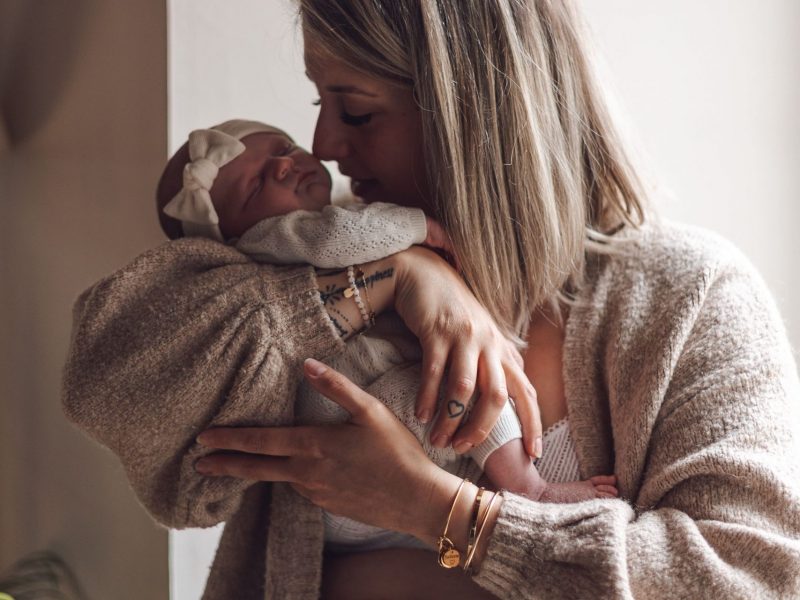 photo maman et bébé, photo nouveau né, photographe professionnel 65